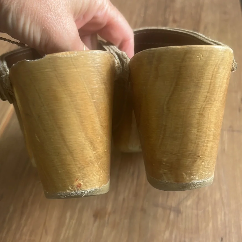 High heel no. 6 suede clogs - Picture 7 of 9